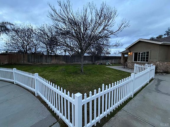 2nd image of 711 S Del Rio Ct