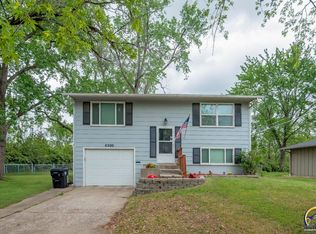 4200 SW 33rd Ter, Topeka, KS 66614