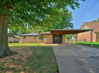 1221 Whitehurst Ln, Choctaw, OK 73020