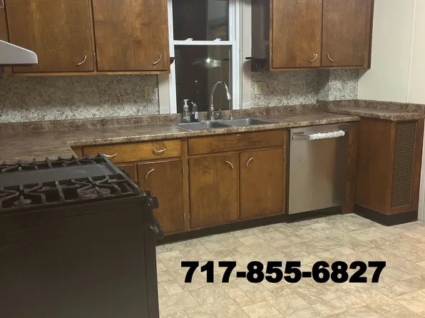 35 S Rosanna St, Hummelstown, PA 17036