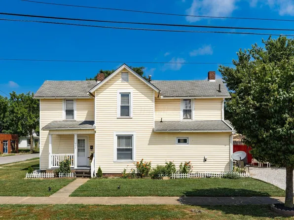 404 Garfield Ave, Lancaster, OH 43130