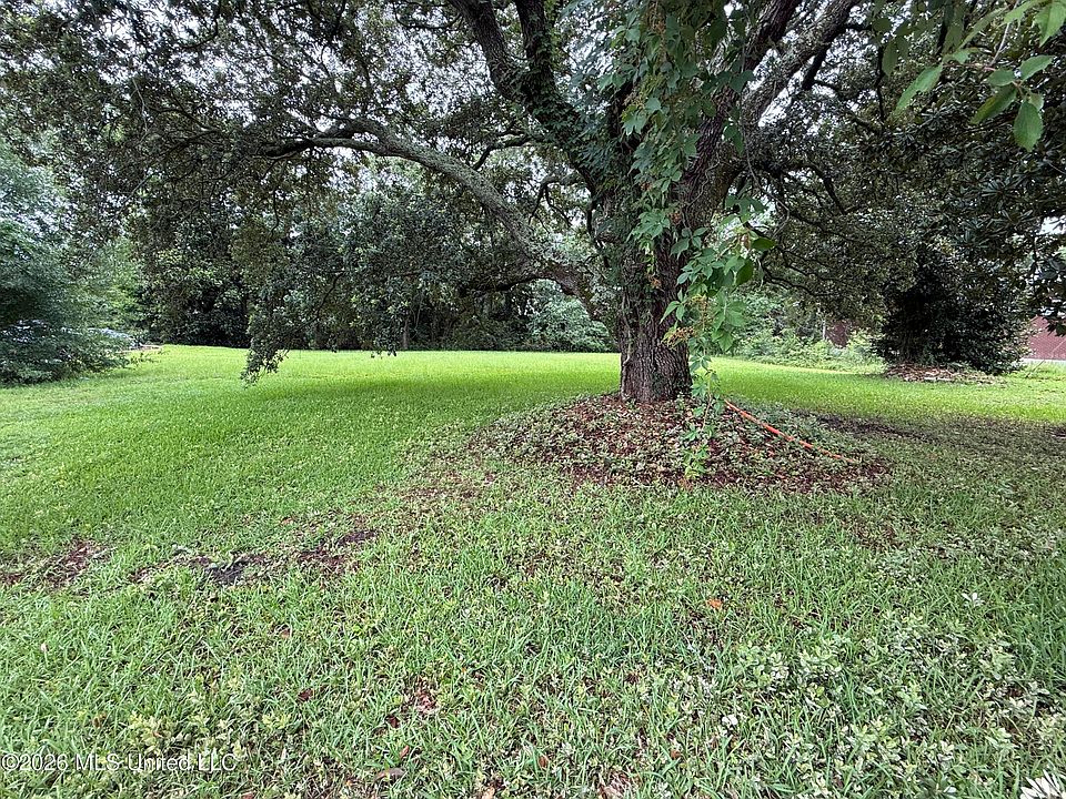 1st image of 2685 Pass Rd