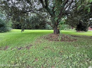 2685 Pass Rd, Biloxi, MS 39531
