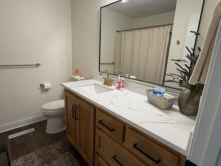 4576 S Saville Ct — Photo 16