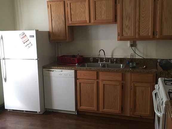 2nd image of 731 Willey St APT A