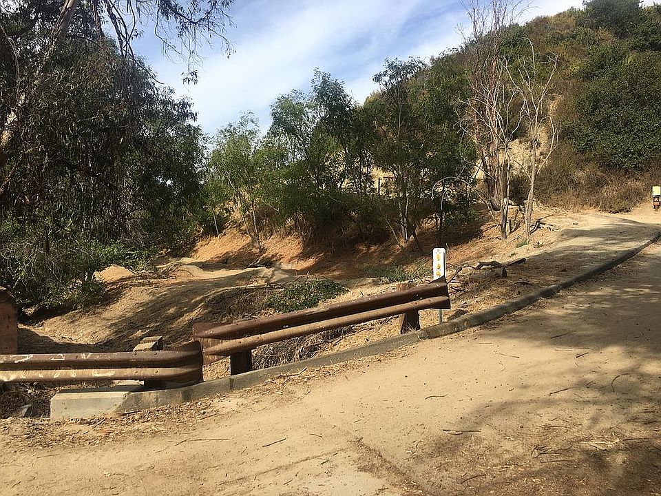 1st image of 586 Canyon Acres Dr