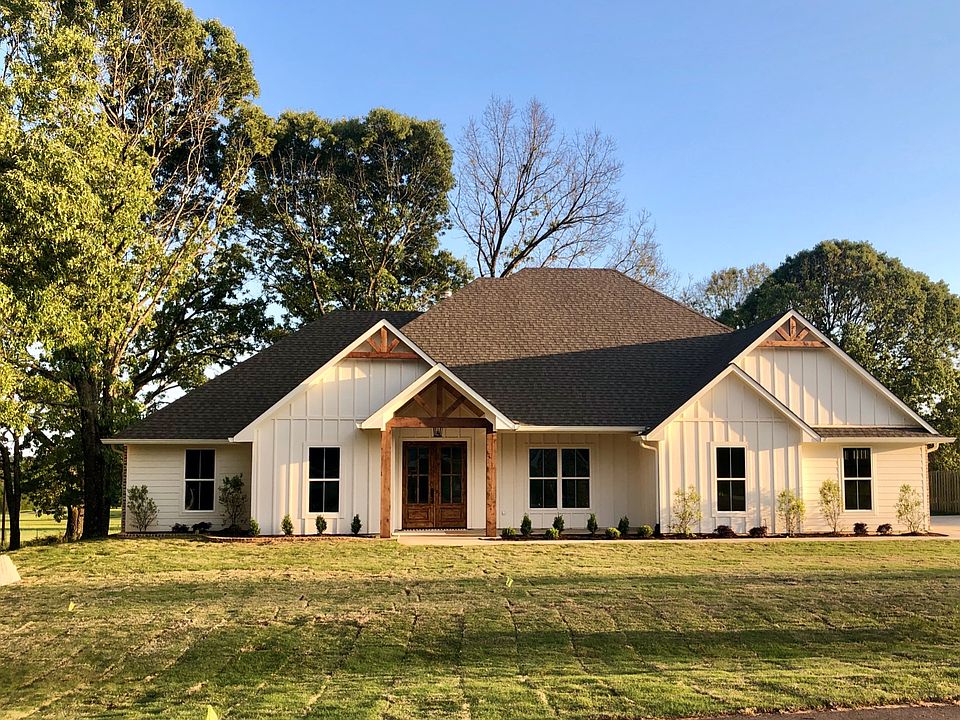 1st image of 18346 Timber Oaks Dr