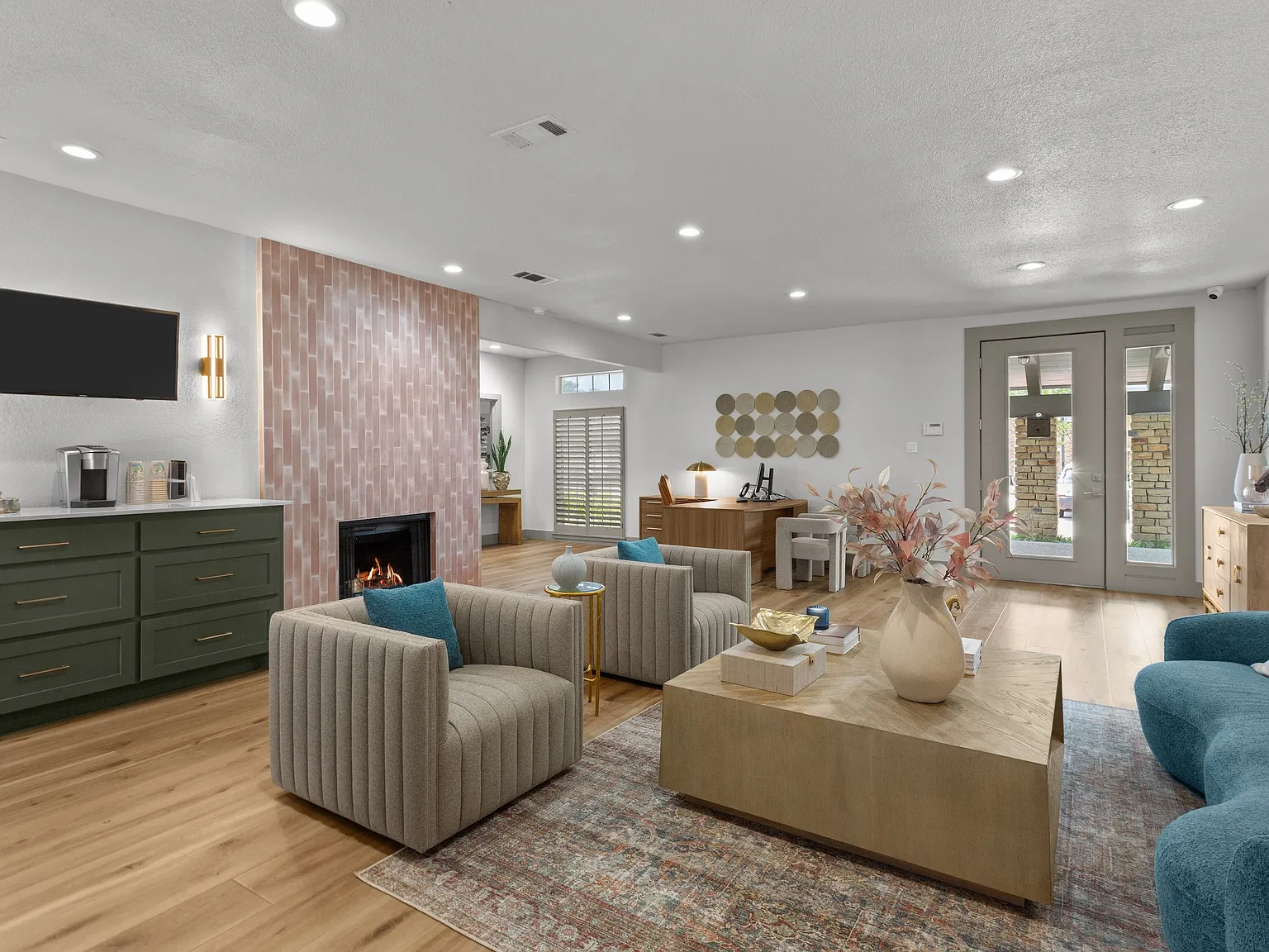 Summerstone Apartments — Photo 4