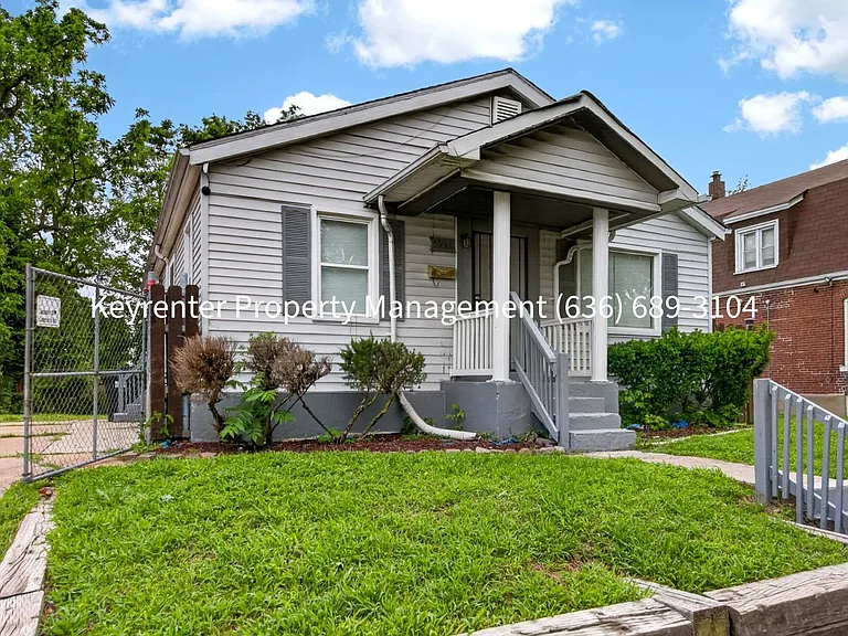 5936 Theodore Ave — Photo 2