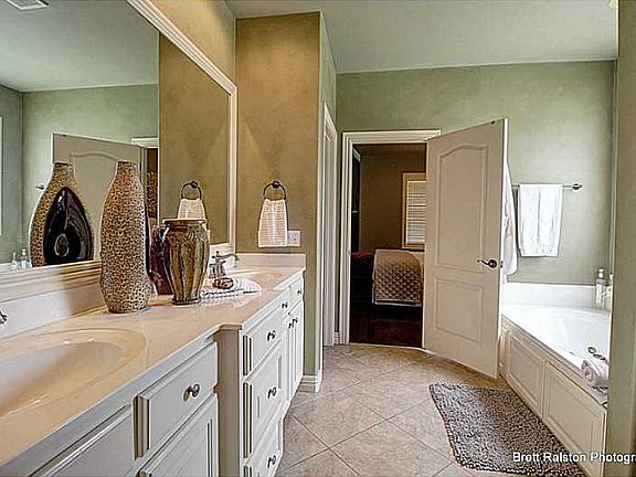 5th image of 4108 W Stoney Bend Dr