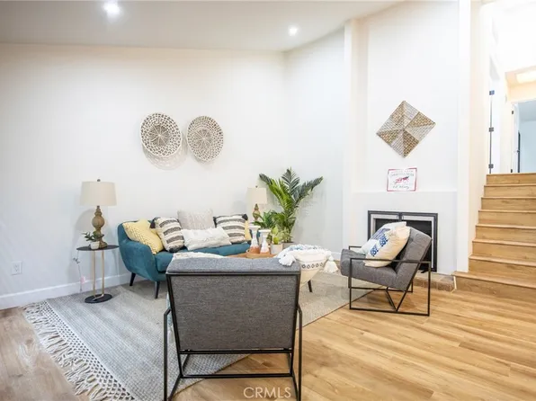 3671 Country Club Dr Unit A, Long Beach, CA 90807