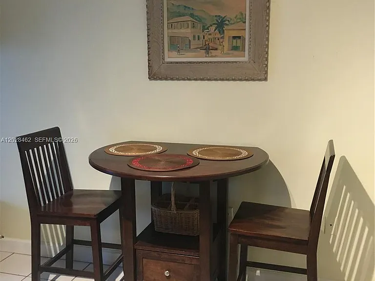 400 Kings Point Dr #104 — Photo 16