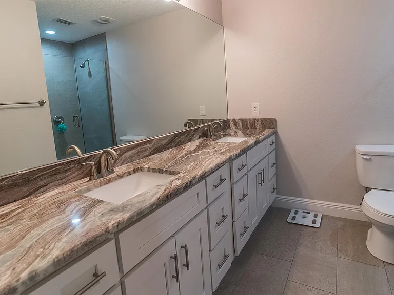 1517 N Grandview St #1 — Photo 21
