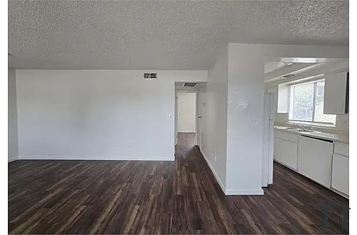 3317 N Pleasant Ave #103 Photo 1