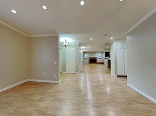 223637 Happy Valley Dr, Newhall, CA 91321