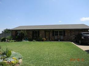 2nd image of 1404 Sherry Ct