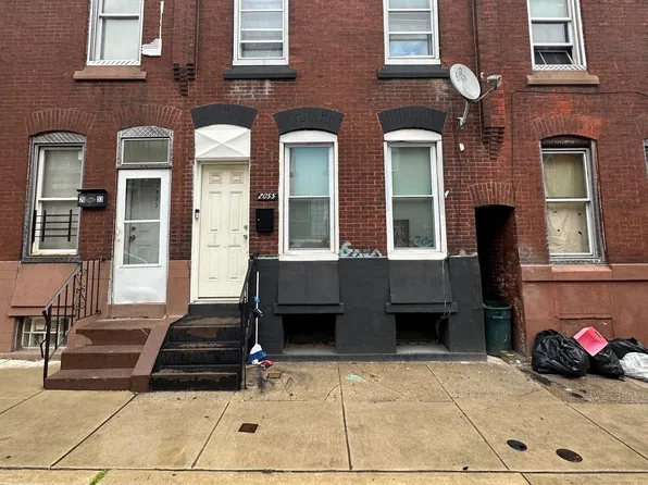 2055 E Stella St, Philadelphia, PA 19134