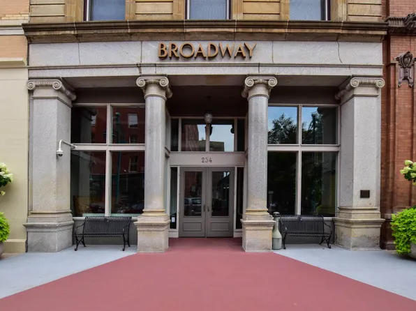 234 North Broadway, Milwaukee, WI 53202