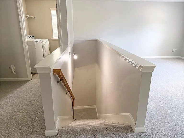 3051 Montauk Hill Dr — Photo 30