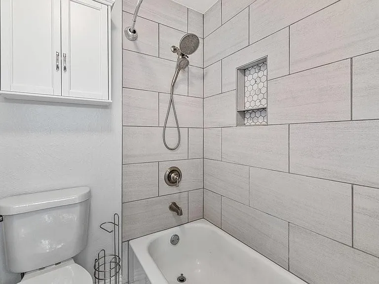 3818 N Hall St #125 — Photo 6