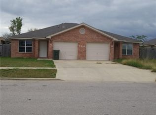 106 Castellon Ct, Killeen, TX 76542