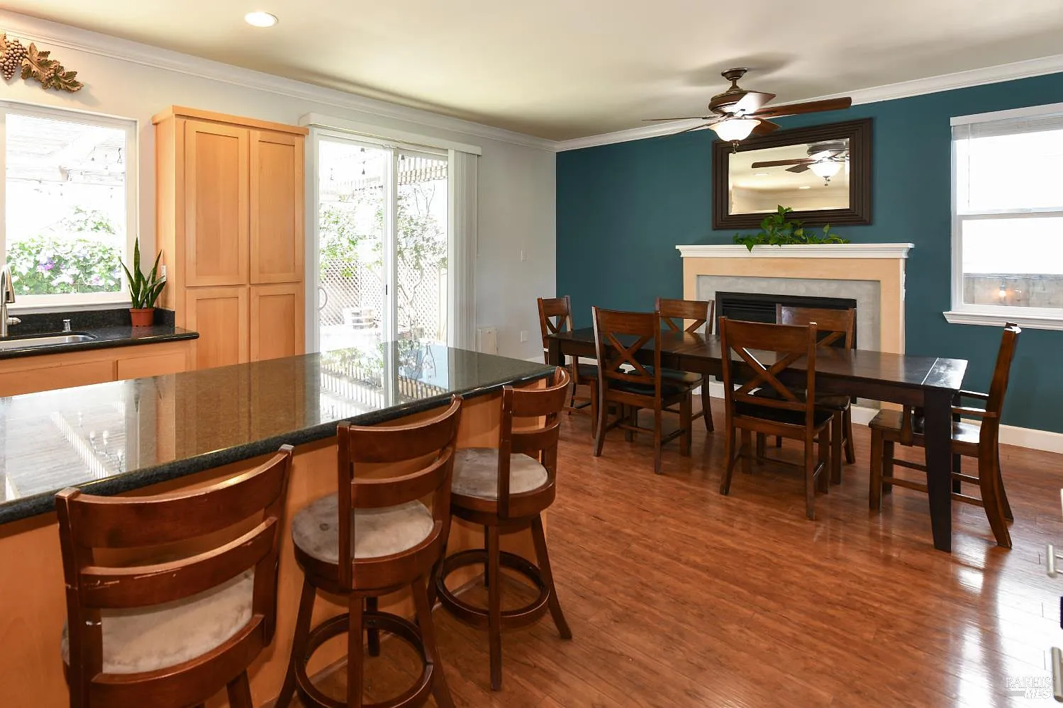 729 Fresno Avenue - Photo 9