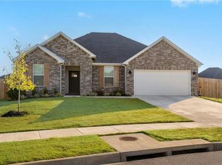 306 N Anser Bnd, Farmington, AR 72730