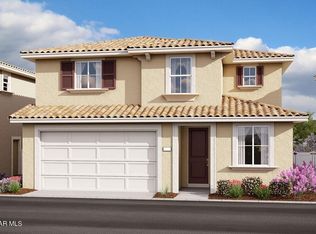 2002 Tangelo Way, Santa Paula, CA 93060