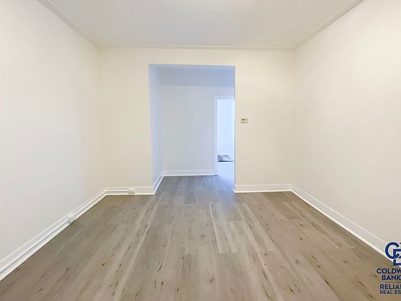4th image of 5012 4th Ave #2