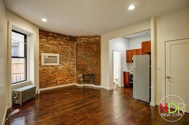 Rented by Next Door Realty NYC | media 28