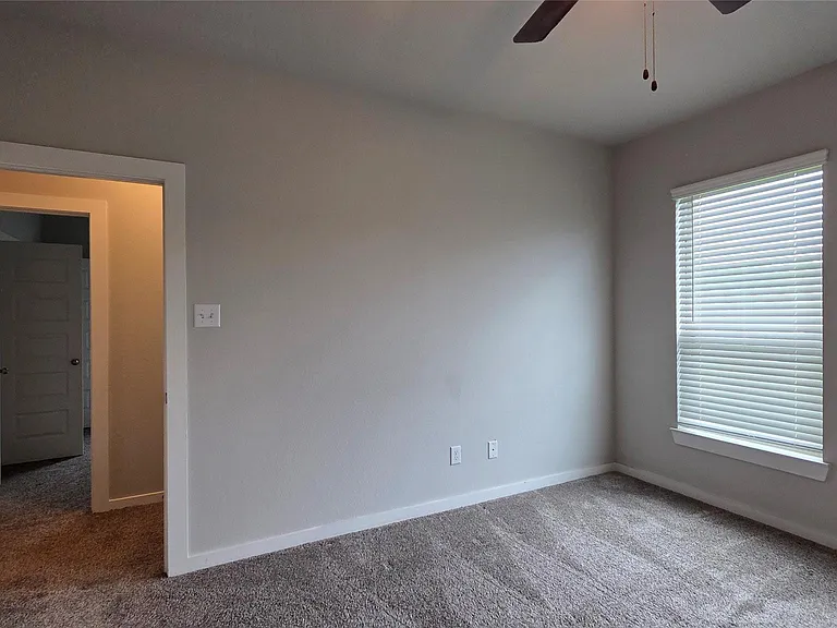 25543 Starling Ln — Photo 10