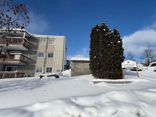 213 Leonard St #307, North Bay, ON P1B 5K3