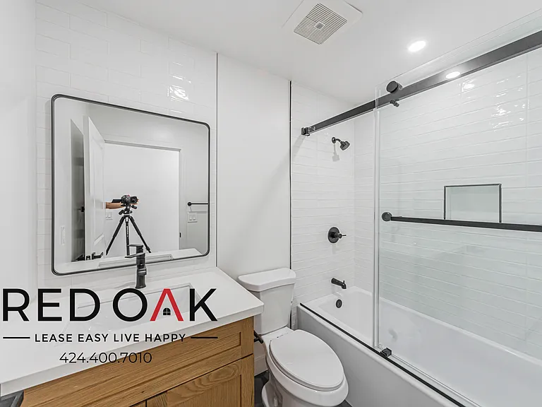 2223 Clyde Ave #2225-3/4 — Photo 5