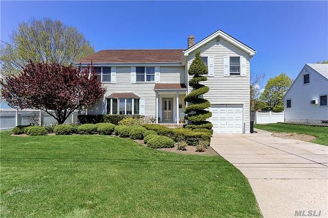 1st image of 19 Oakley Pl