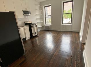 205 8th Ave #4B, New York, NY 10011