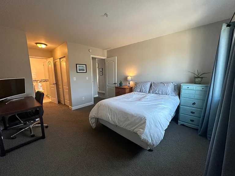 41 Grandview St #906 — Photo 2