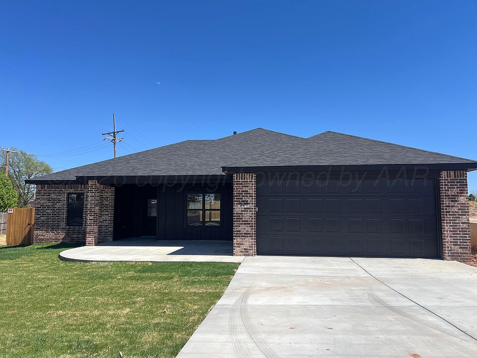 1st image of 528 Camelot Dr