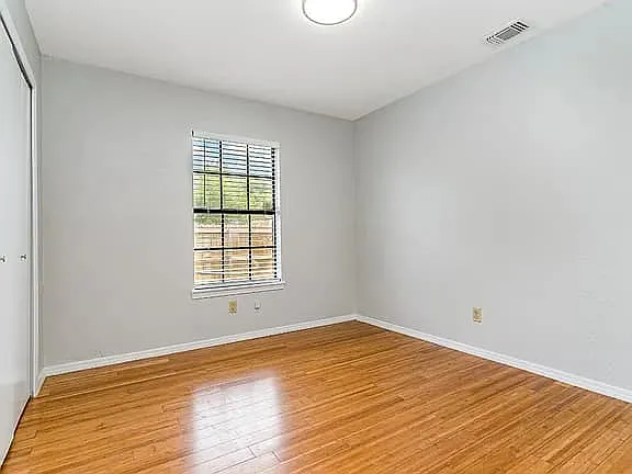 4617 Carmel Ln — Photo 6