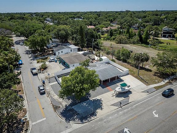 2nd image of 504 OMAHA STREET