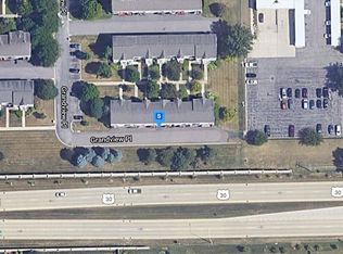 1986 Grandview Pl, Montgomery, IL 60538