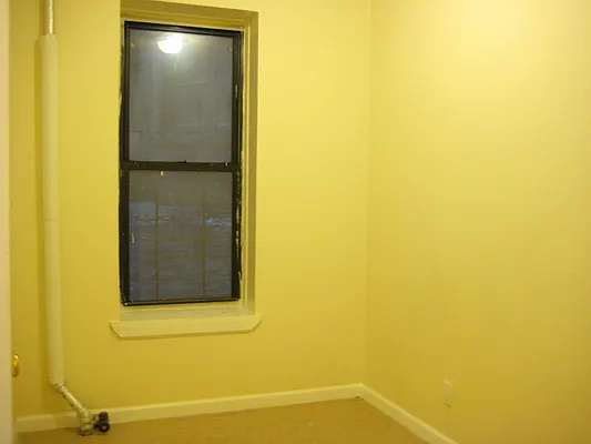 Rented by Keller Williams NYC | media 23