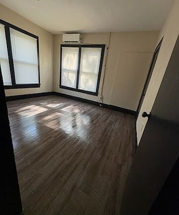 4th image of 7829 Chase St