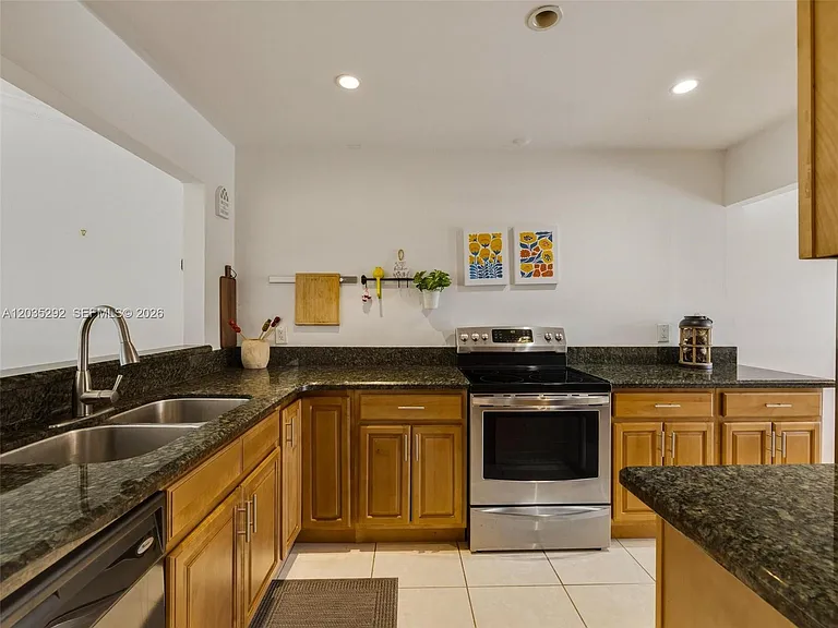 11472 SW 87th Ter — Photo 6
