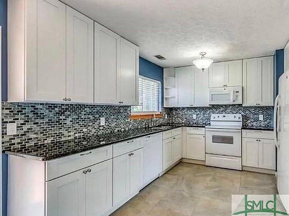 5th image of 104 Redan Dr