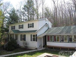 29 Park Ln, Kerhonkson, NY 12446