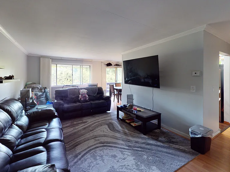 188 Sierra Vista Ln — Photo 2