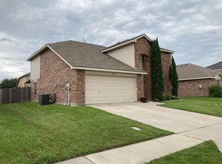 12020 Shine Ave, Rhome, TX 76078