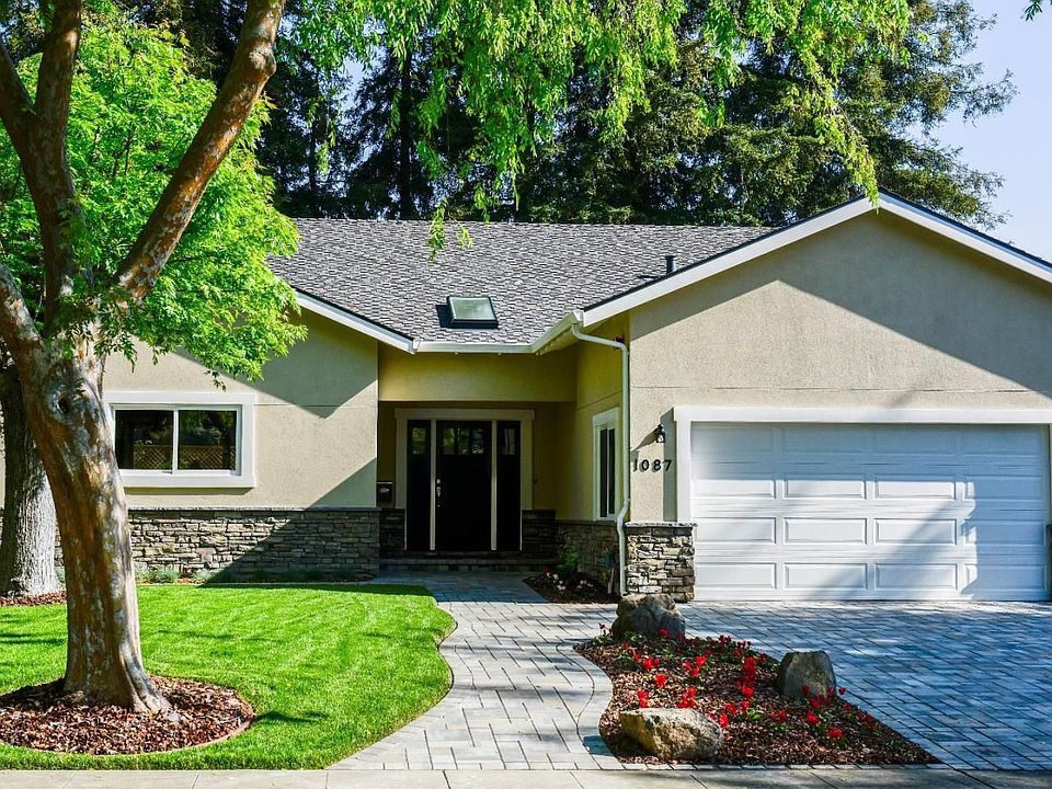 1st image of 1087 Clematis Dr