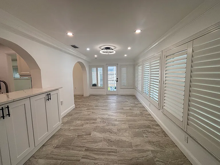 6060 Denver St NE — Photo 6
