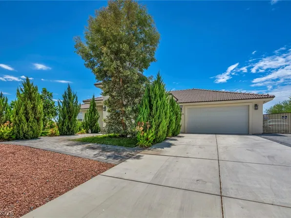 6680 Greenbriar Ct, Pahrump, NV 89061